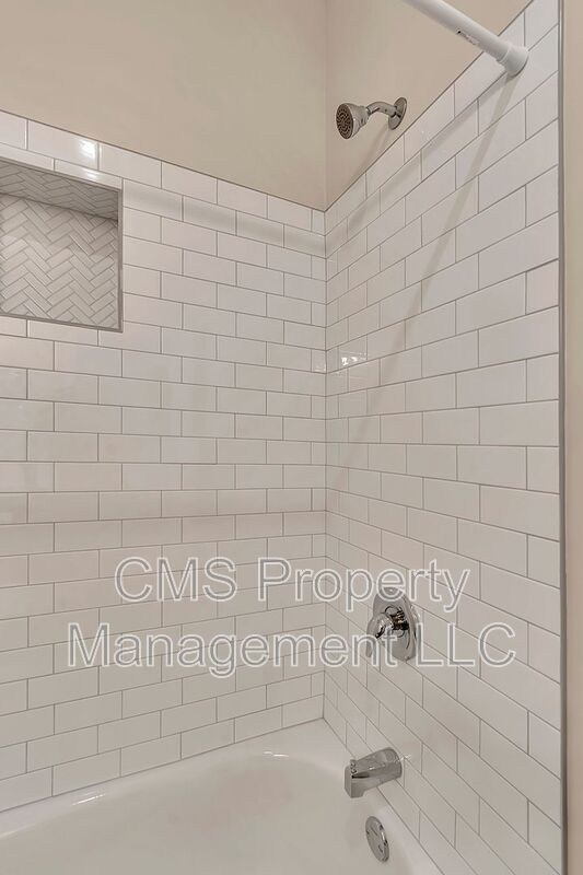 88 Louis St, Unit 8 property image