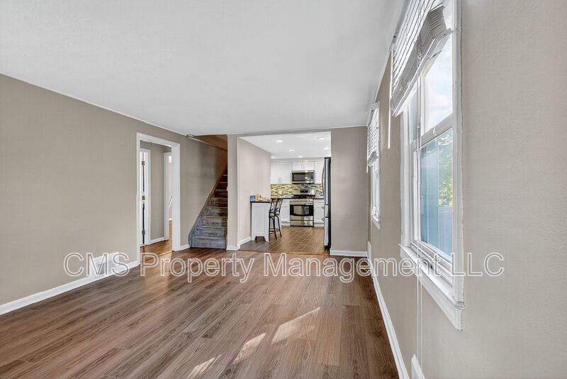 128 South Ave property image