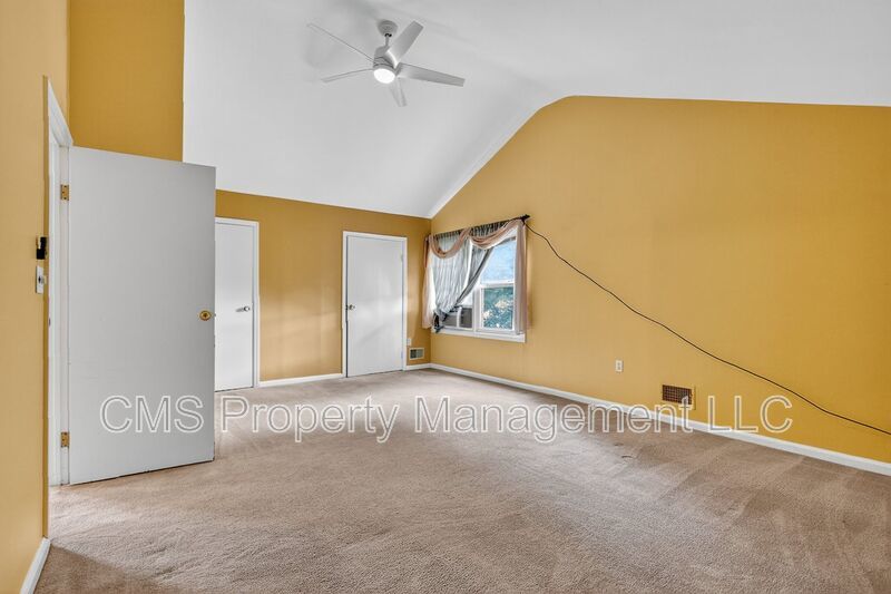 128 South Ave property image