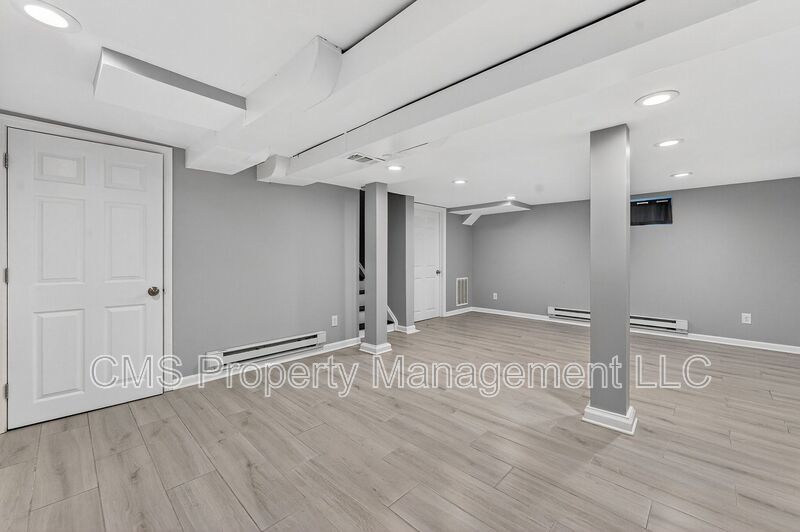 128 South Ave property image