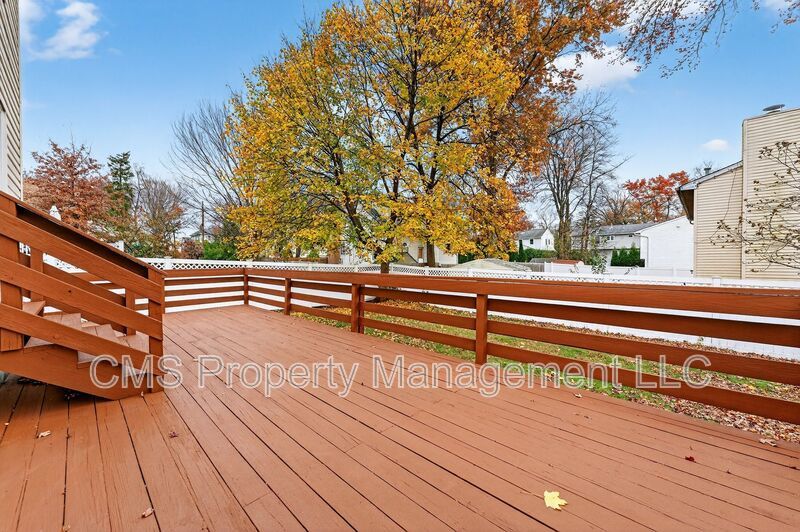 128 South Ave property image