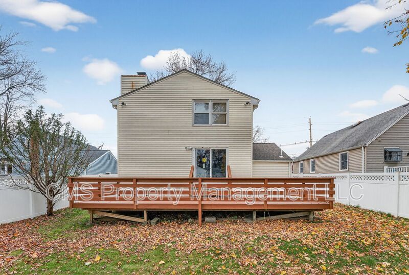 128 South Ave property image