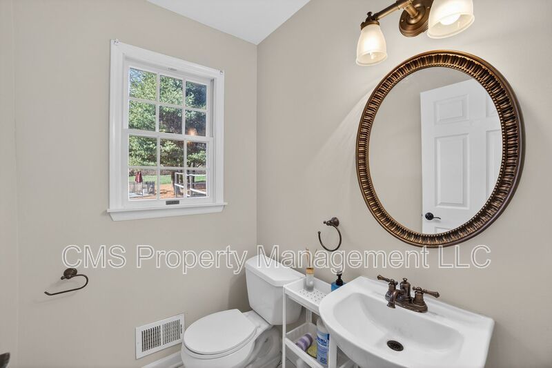 7 Sun Valley Way property image