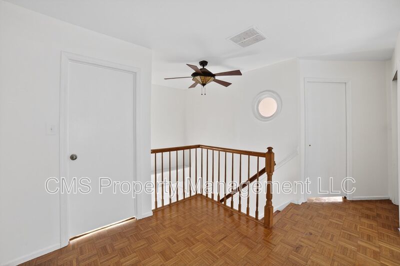 1803 Poplar Ct property image