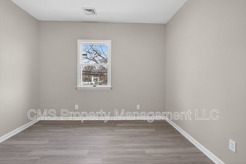 378 Grand St, 2L property image