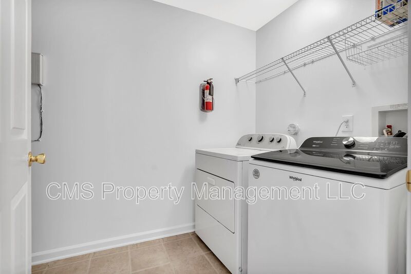 16 Patriots Path property image