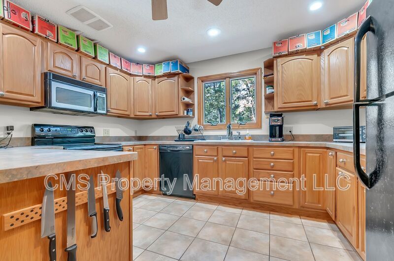 756 Lakehurst Rd, Unit A (Rear) property image